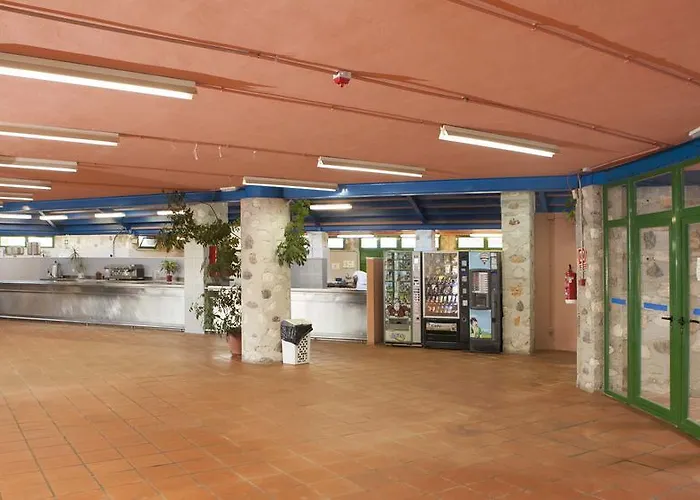 La Marina Хостел